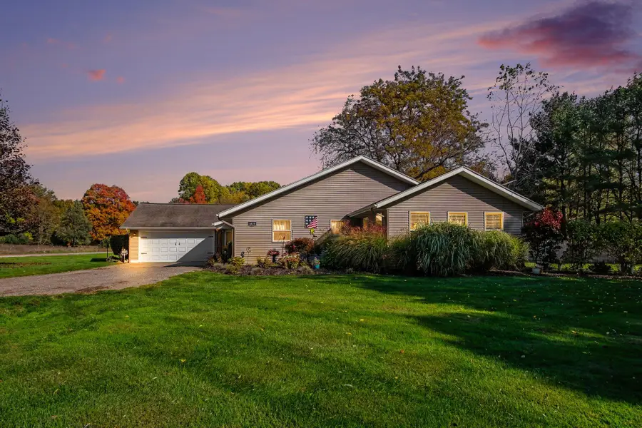 4025 21st Street, Dorr, MI 49323 - #2