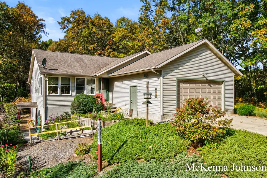 4275 Crocker Road, Twin Lake, MI 49457 - #2