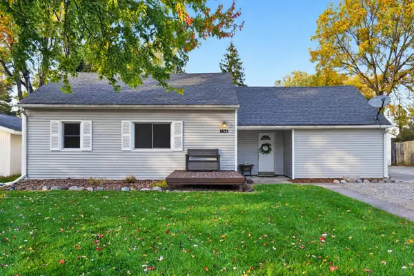 1631 Mount Vernon Ave Avenue, East Lansing, MI 48823