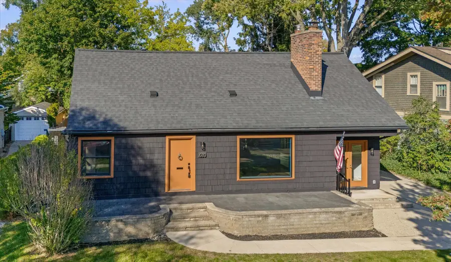 680 W Lincoln Street, Birmingham, MI 48009 - #2