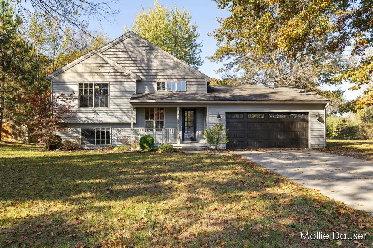 11545 Holmden Court Ne, Rockford, MI 49341 - #1