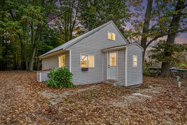 10021 S Mason Drive, Grant, MI 49327