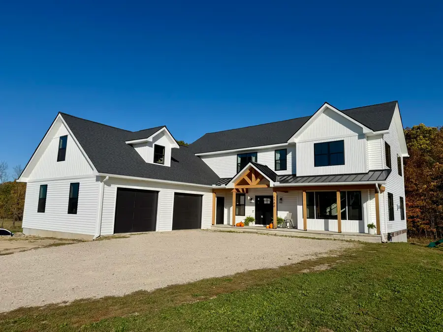 1700 Fowlerville Road, Fowlerville, MI 48836 - #2