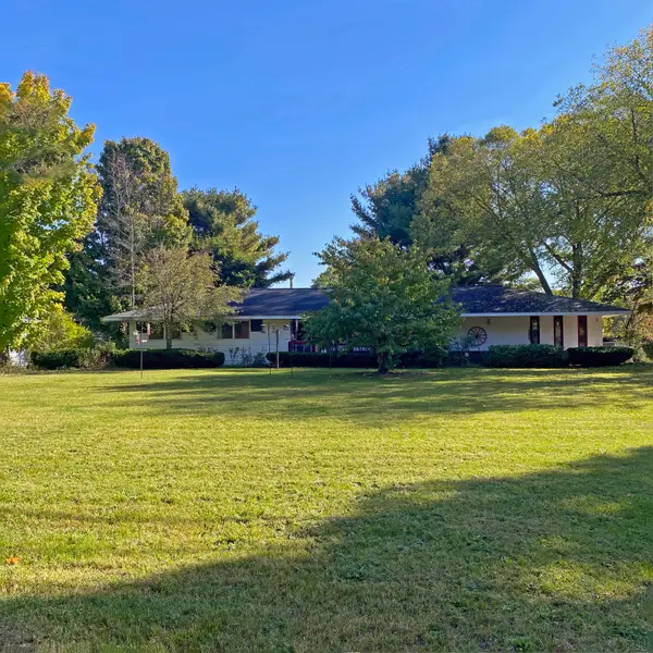 7880 S Michigan Avenue, Rothbury, MI 49452