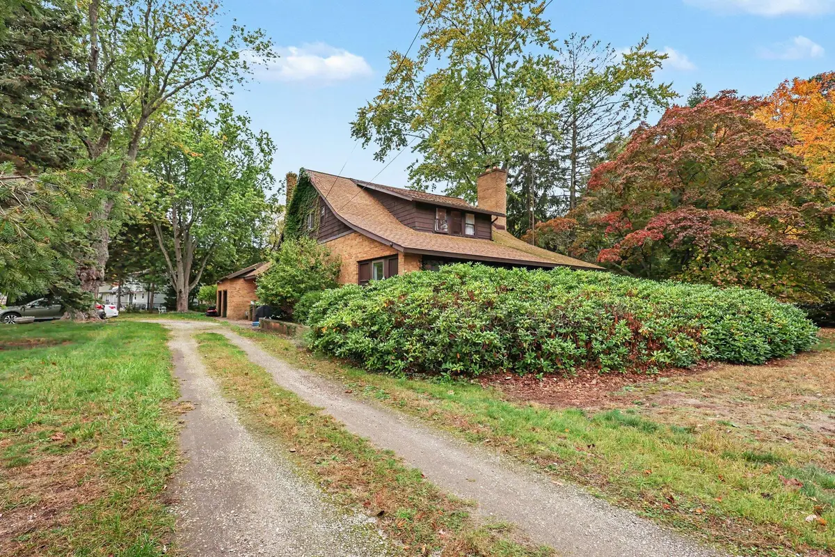 1739 Hendrick Road, Norton Shores, MI 49441 - #1