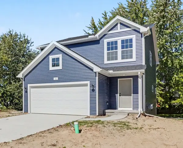383 Pinery Lane, Fremont, MI 49412