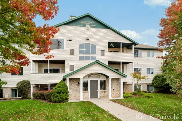 6577 Clover Court Se, Caledonia, MI 49316