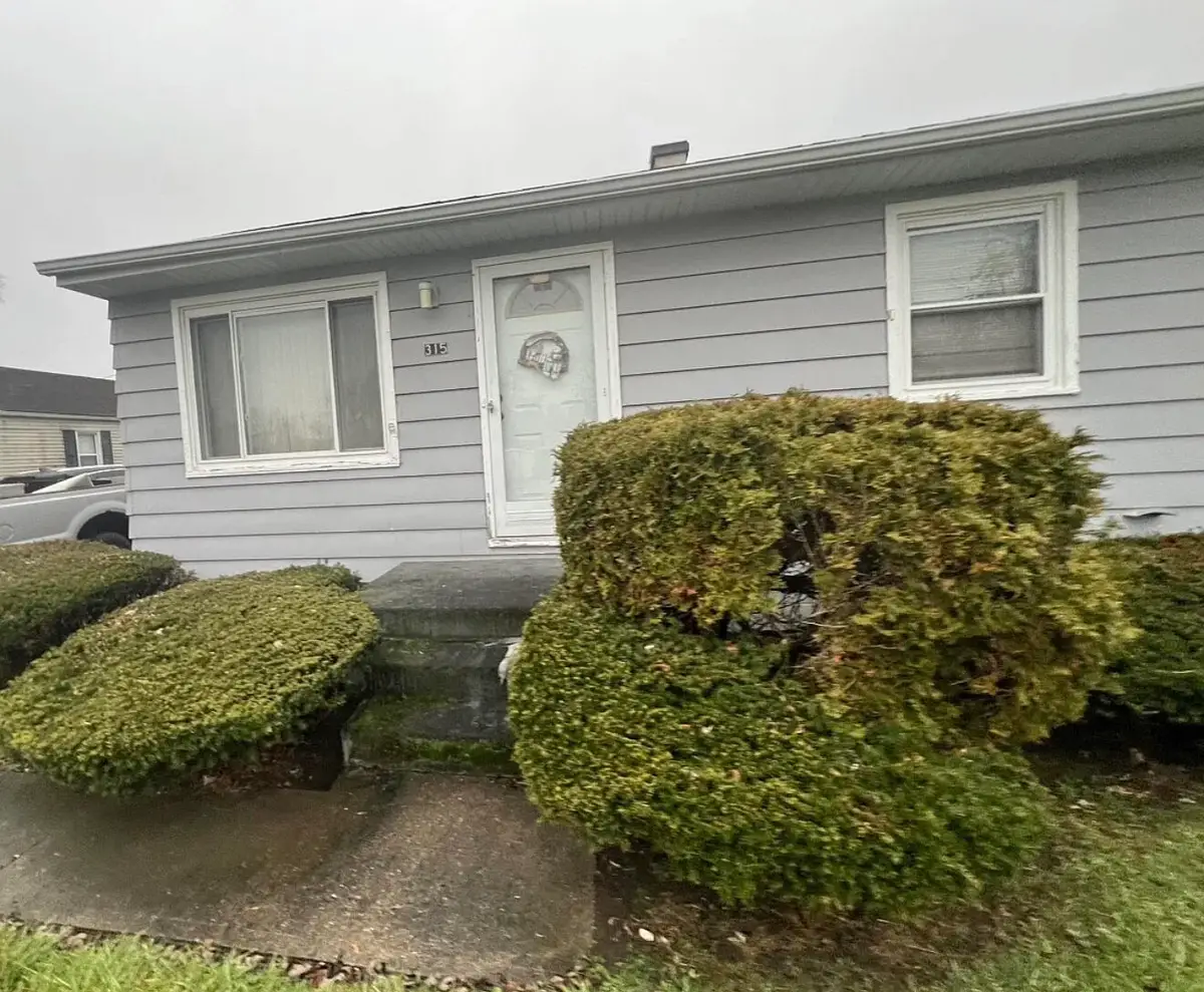 315 S 29th Street, Saginaw, MI 48601 - #1