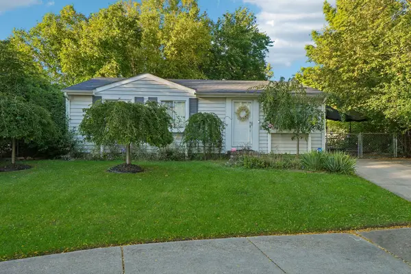 7 Burlingame Court, Ann Arbor, MI 48108