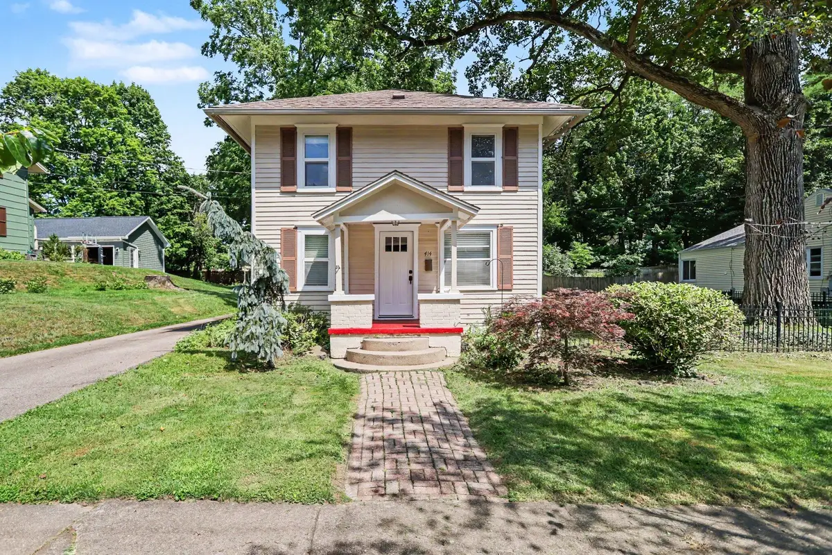 414 N Mulberry Street, Marshall, MI 49068 - #1