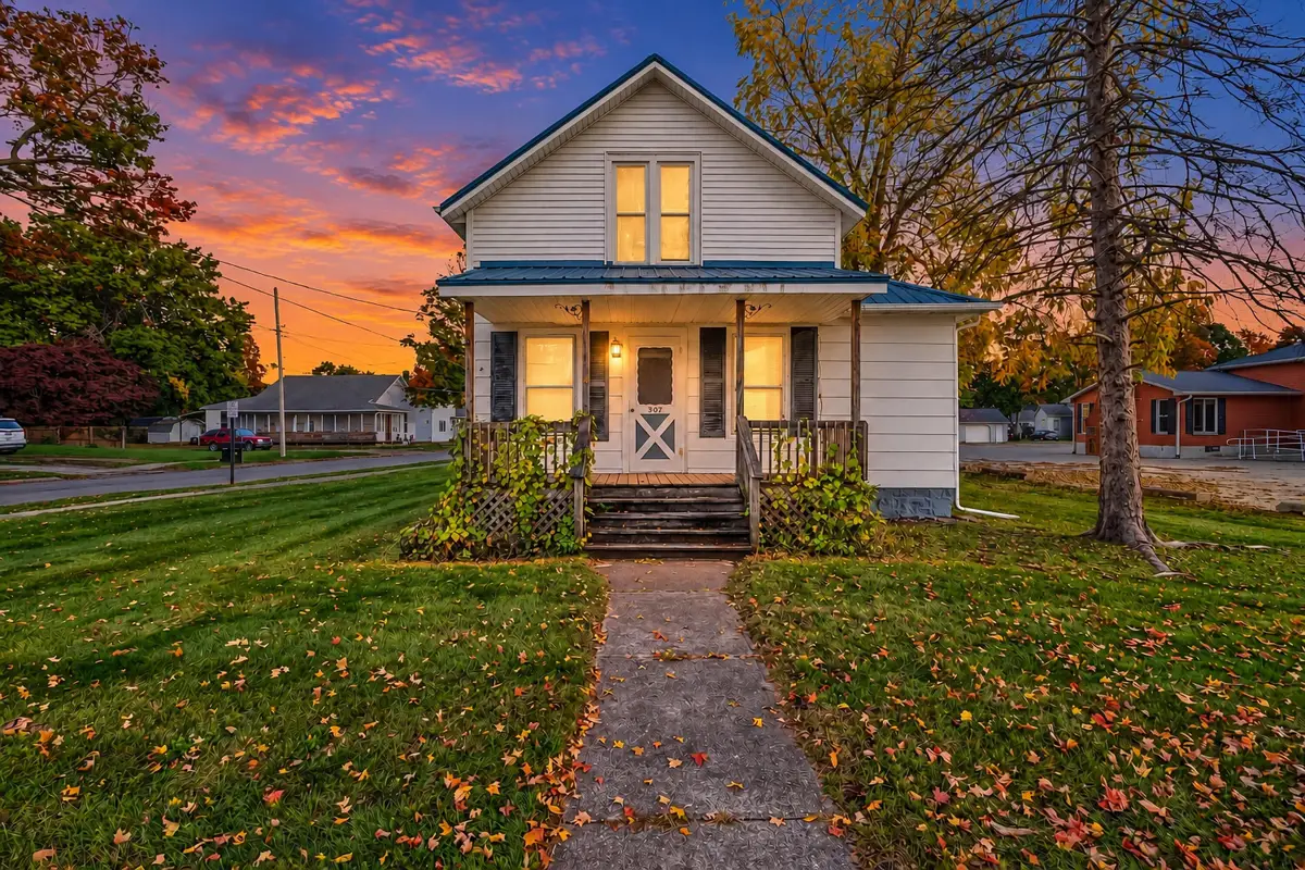 307 E Chicago Street, Bronson, MI 49028 - #1