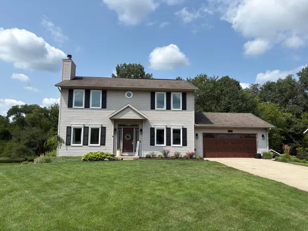 1694 Leisure Court, Dorr, MI 49323