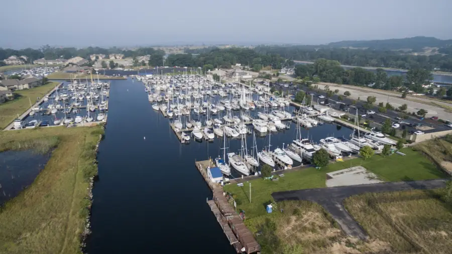 3429 Fulton Avenue #F-10, Muskegon, MI 49441 - #2