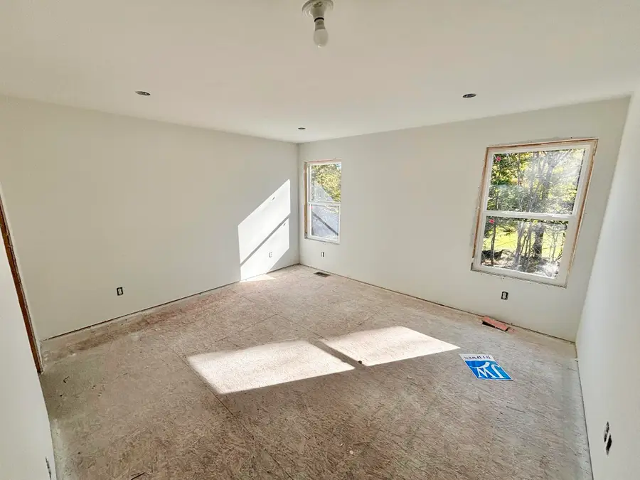 5876 Valley Point Drive Se, Caledonia, MI 49316 - #3