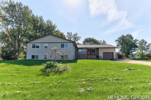 11774 Tyler Street, Holland, MI 49424
