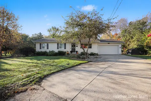 6899 Childsdale Avenue Ne, Rockford, MI 49341