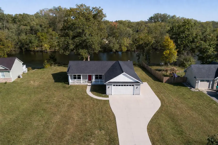135 Jeremy Lane, Constantine, MI 49042 - #2