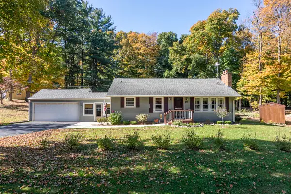7471 N 12th Street, Kalamazoo, MI 49009