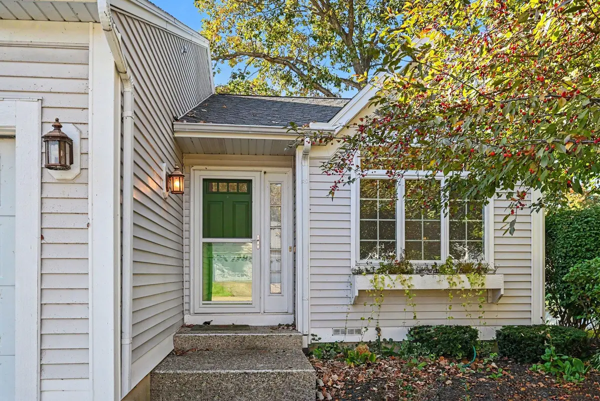 266 Winter Oaks E, Holland, MI 49424 - #1