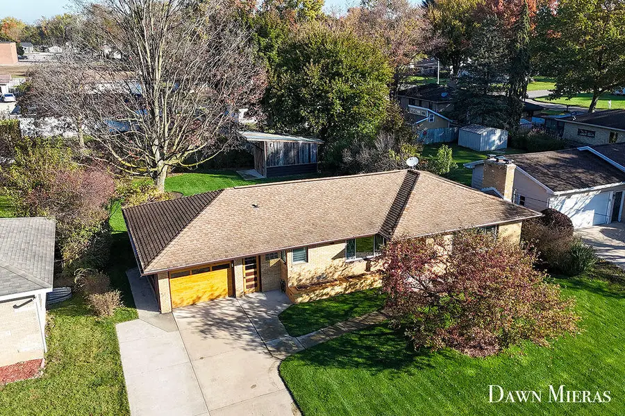 543 Brownell Street Se, Grand Rapids, MI 49548 - #3