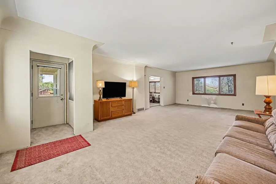 6350 Hellner Road, Ann Arbor, MI 48105 - #3