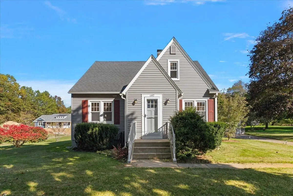 187 N 160th Avenue, Holland, MI 49424 - #1