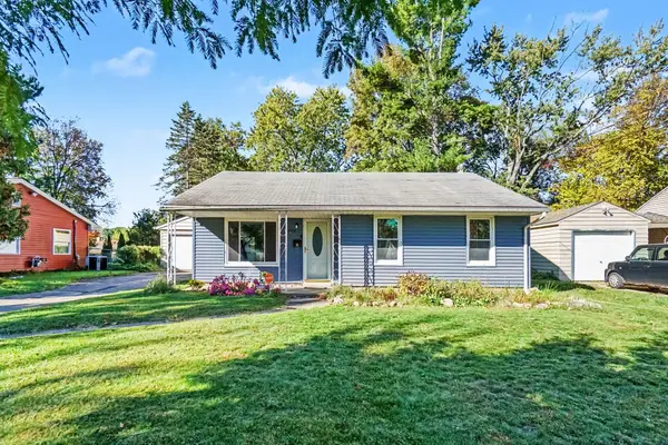 4026 Rivington Street, Kalamazoo, MI 49008