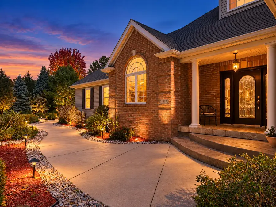 1633 Meadow Lane, Hillsdale, MI 49242 - #2