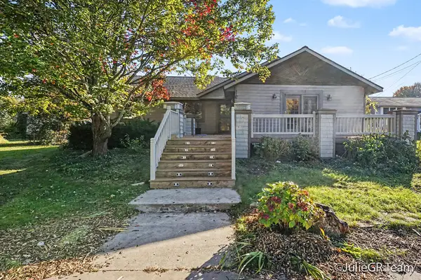 16248 Taft Road, Spring Lake, MI 49456