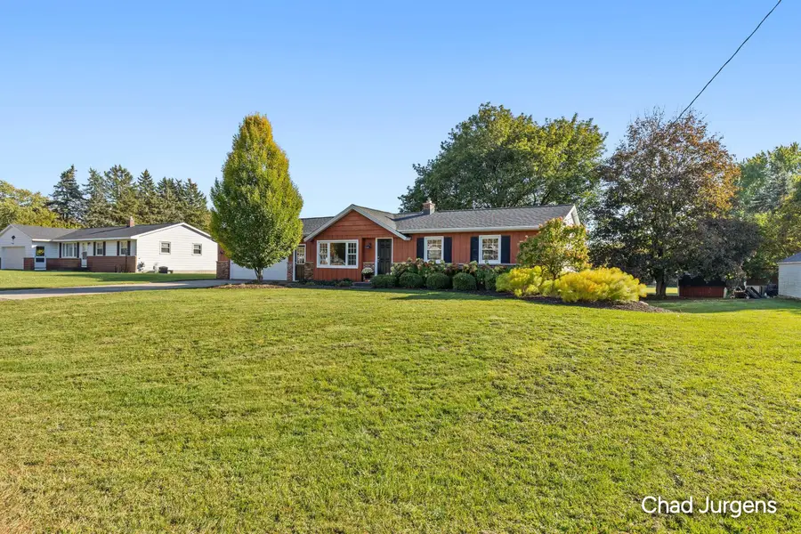4112 Chester Street, Hudsonville, MI 49426 - #2