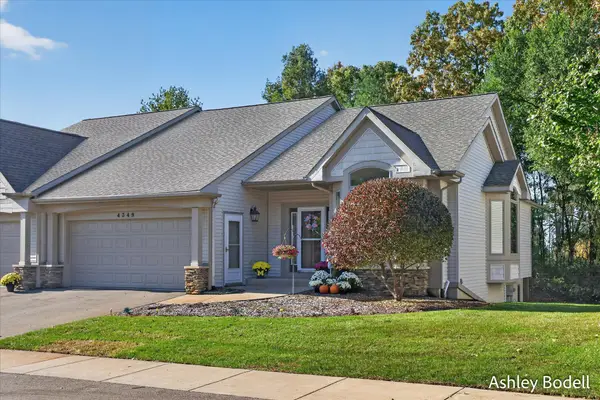 4349 Willow Lane Drive Ne, Grand Rapids, MI 49525