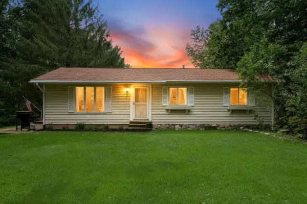 13833 Myers Lake Avenue Ne, Cedar Springs, MI 49319