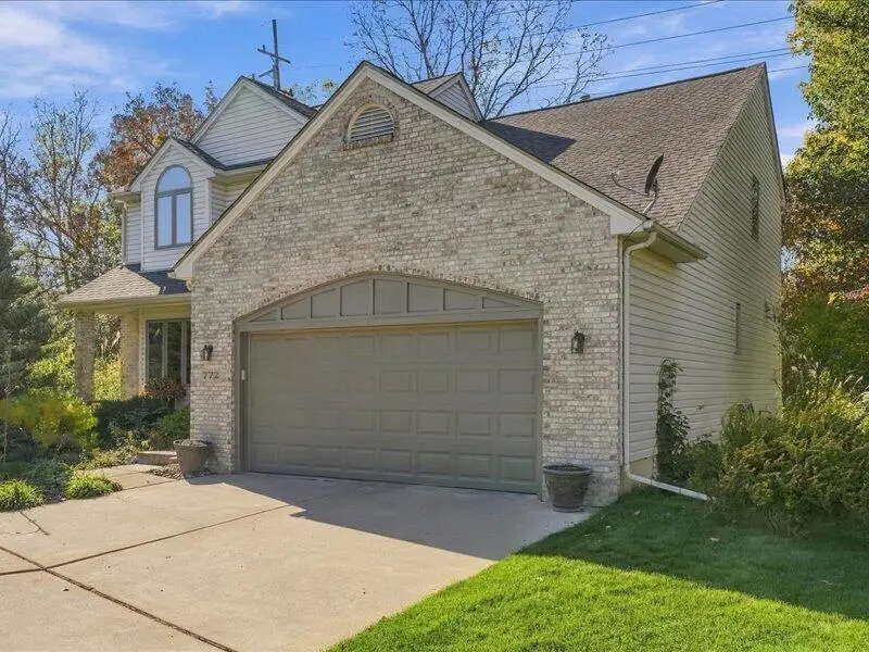 772 Breconshire Drive, Saline, MI 48176 - #3