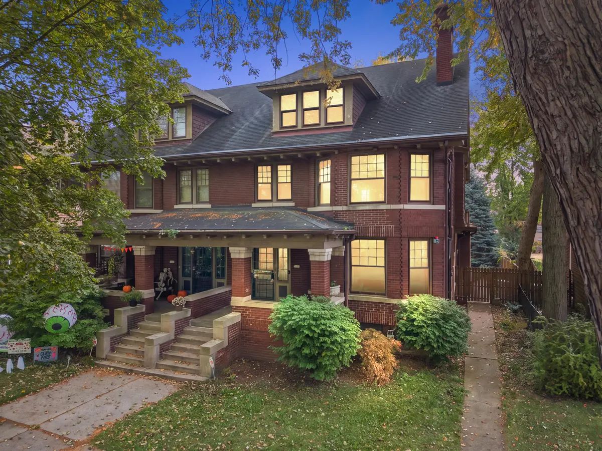7850 Van Dyke Pl, Detroit, MI 48214 - #1
