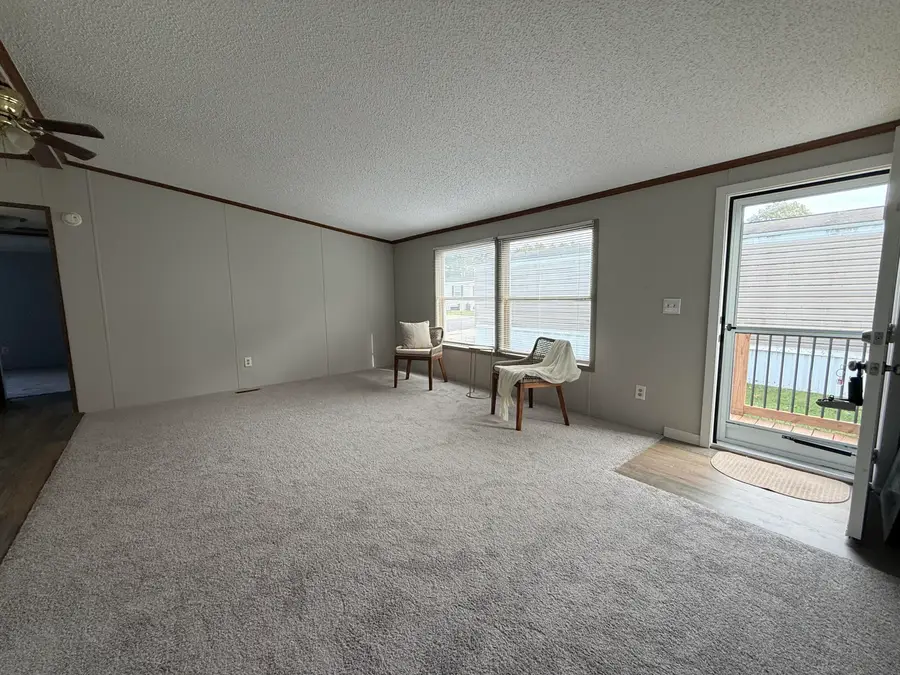 1481 Kenora Street, Norton Shores, MI 49444 - #3