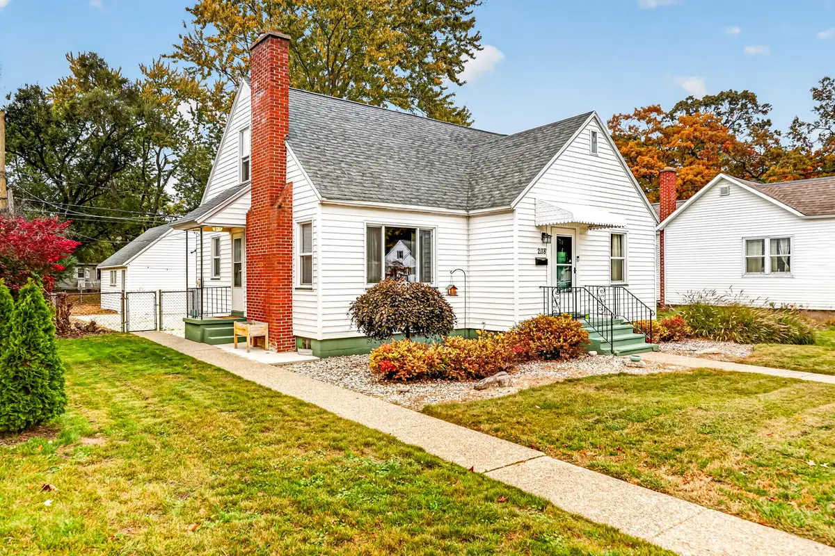 2118 Oak Avenue, Muskegon, MI 49445 - #1