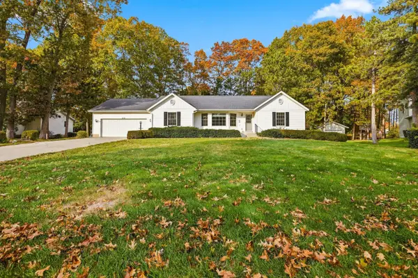 1652 Cornerstone Drive, Muskegon, MI 49445