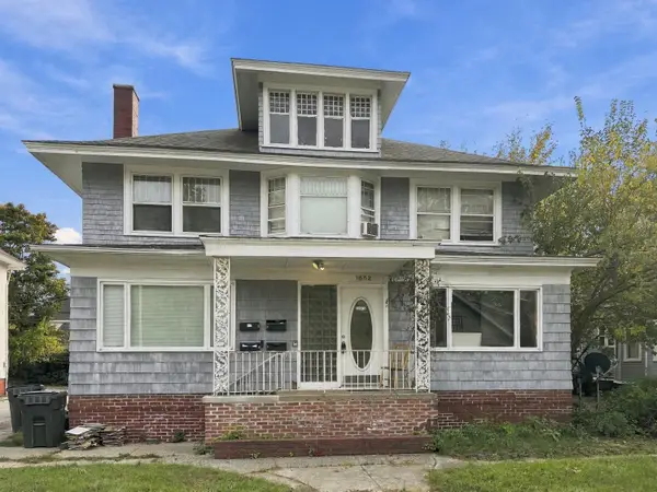 1652 Peck Street, Muskegon, MI 49441