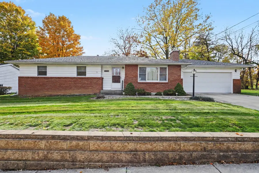 406 E Charles Street, Hastings, MI 49058 - #2