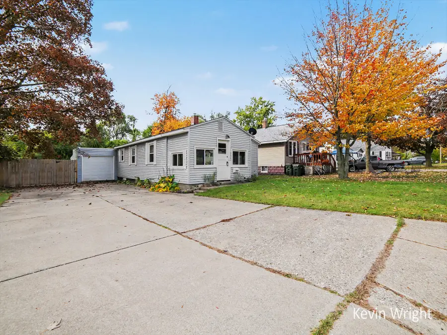 1933 Letart Avenue, Muskegon, MI 49441 - #2