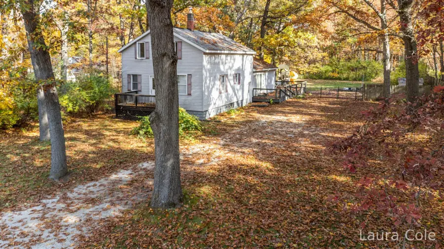 88 N Dangl Road, Muskegon, MI 49442 - #3