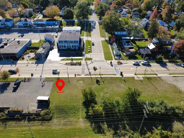 2020 Lakeshore Drive, Muskegon, MI 49441