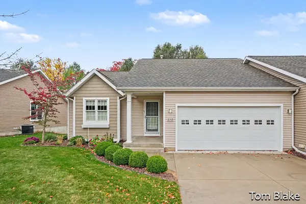2143 Rosewood Lane, Muskegon, MI 49441
