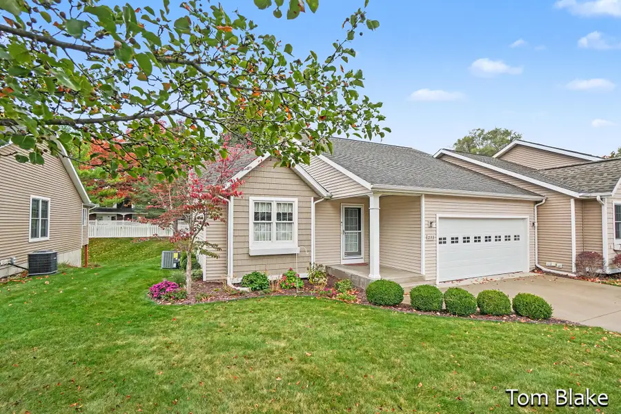 2143 Rosewood Lane, Muskegon, MI 49441 - #2