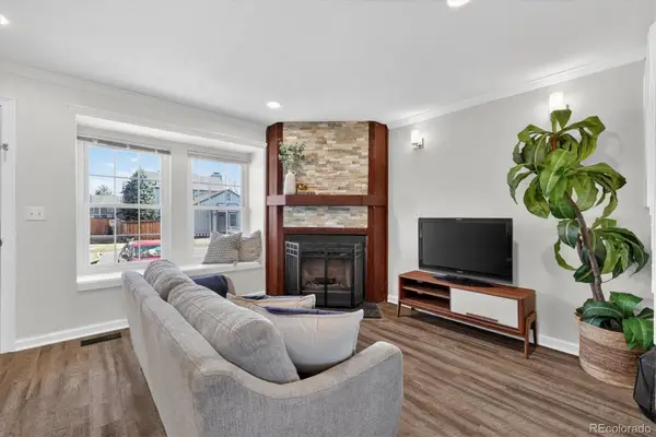 17158 E Whitaker Drive #B, Aurora, CO 80015