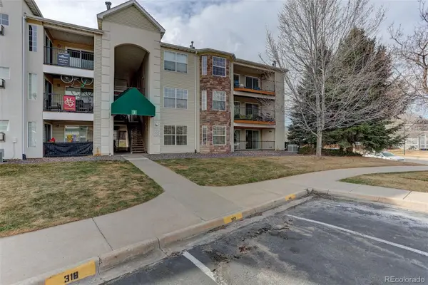 5667 S Urban Street #102, Littleton, CO 80127