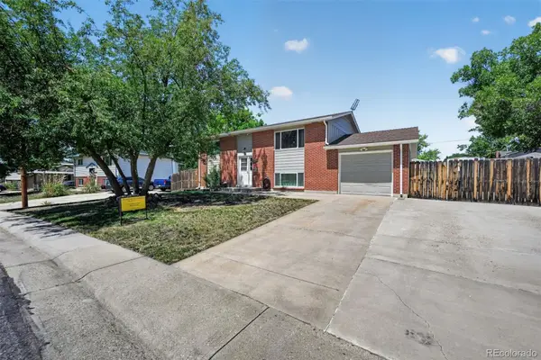 9605 Damon Drive, Denver, CO 80260