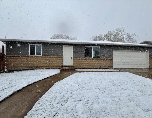 5564 Xapary Way, Denver, CO 80239