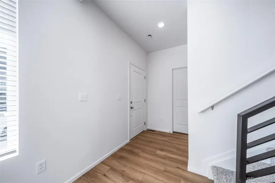 46573 Sunflower Lane, Bennett, CO 80102 - Image #2