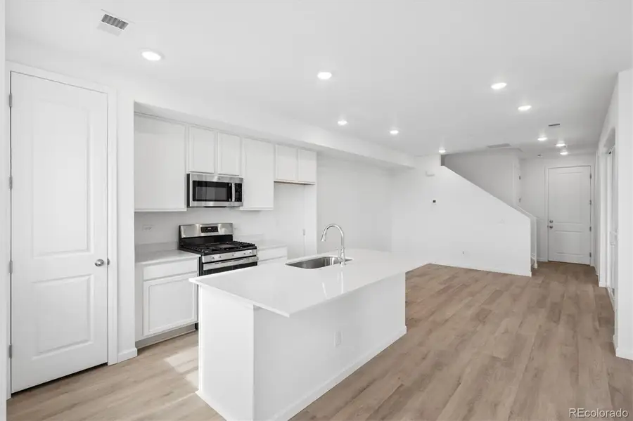 24121 E 30th Place, Aurora, CO 80019 - #2